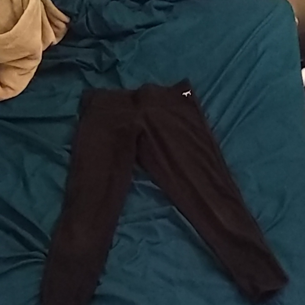 VS Pink leggings